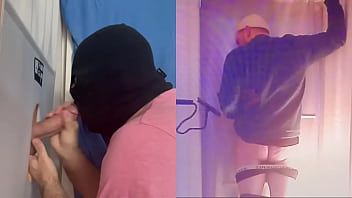 play Jengibre caliente recta con polla sin cortar descargada en el agujero de la gloria