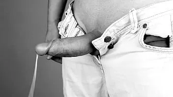 Jouer Style rétro vintage gros plan éjaculation orgasme éjaculation grosse bite sans aide de la main
