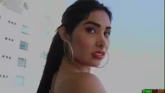 Play Raven Raven's High Heel Masturbation Session