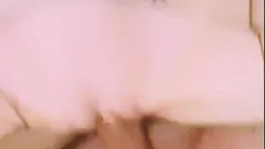 Afspelen Big Dick Doggystyle Creampie voor geschoren Latina in kousen