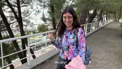 Afspelen Street pick -up wordt kinky: ruwe seks met een tiener, sperma op bril
