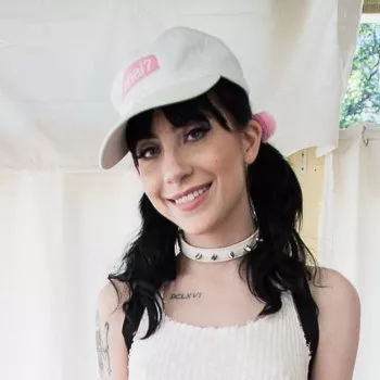 Bintang porno Charlotte Sartre